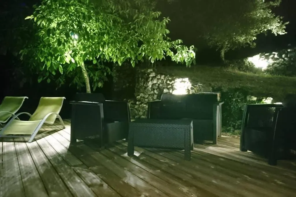 Gite De Charme En Ardeche : Vue Panoramique, Plage Privee Villa Saint-Fortunat-sur-Eyrieux France